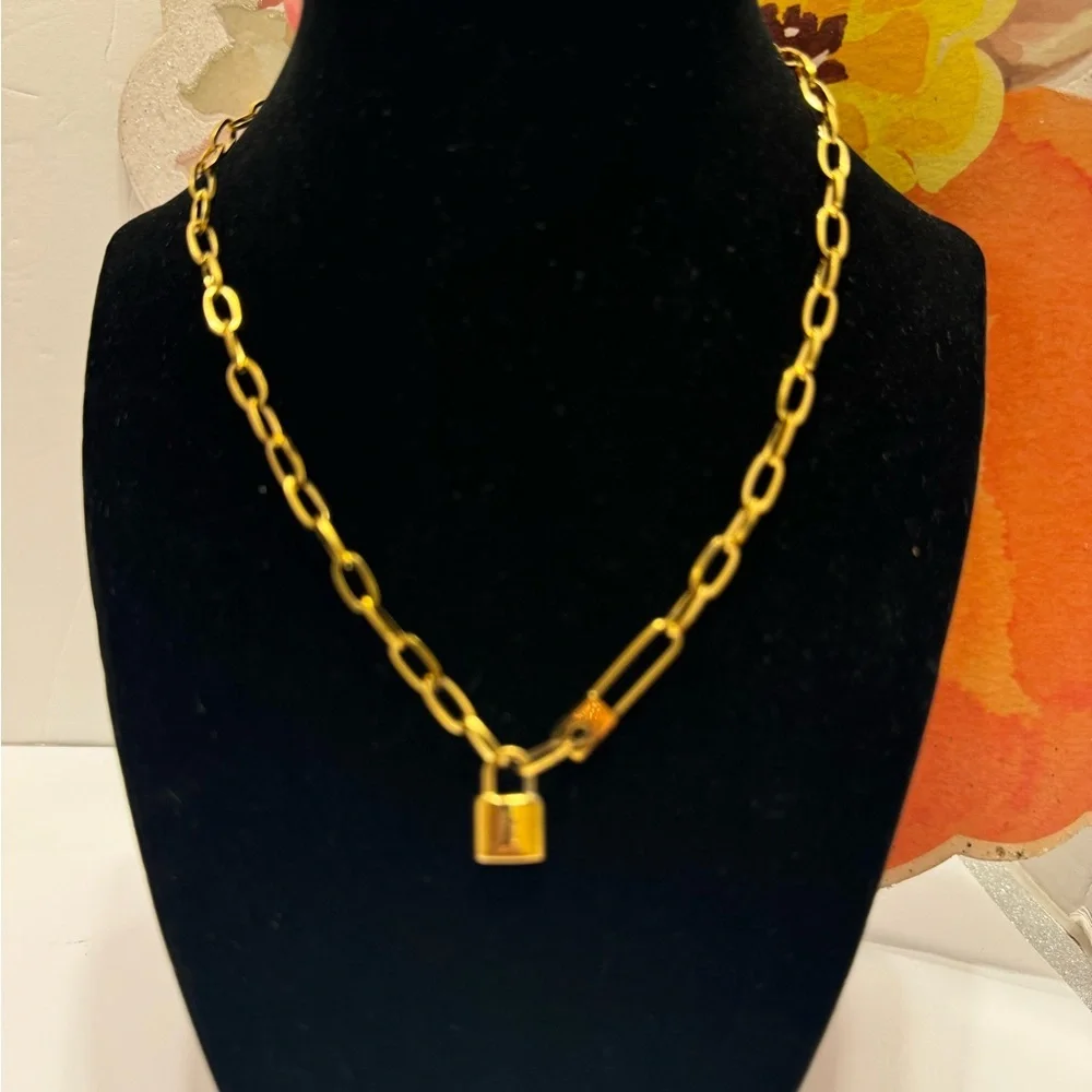 Golden girls statement Necklace, Minimalist Golden Hypoallergenic Necklace